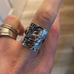 925 stamped sterling silver ring. Size 6.  New.  Bird.